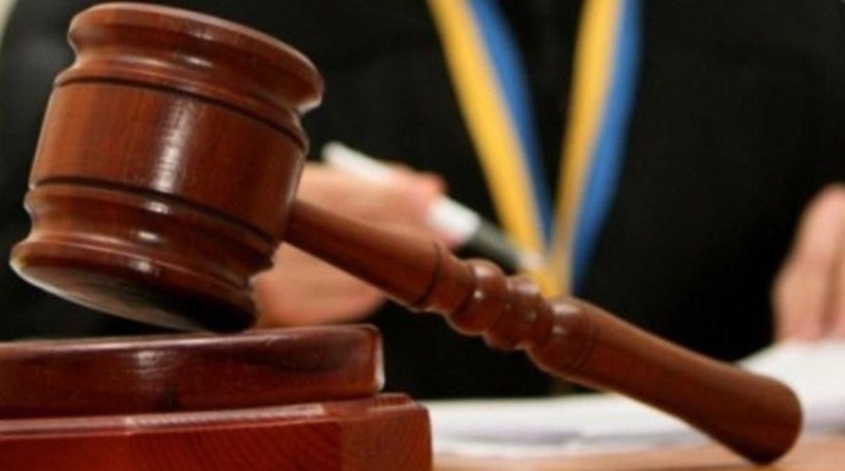Полоненого жителя Донбасу засудили до 15 років за ґратами за участь у війні проти України