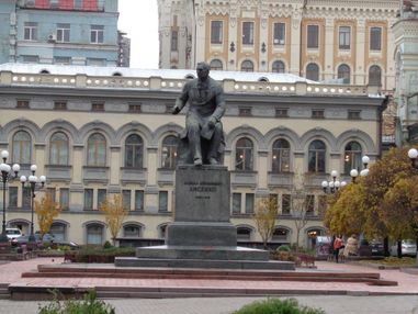 Никаких Чайковских: Киевской консерватории необходимо вернуть имя Николая Лысенко