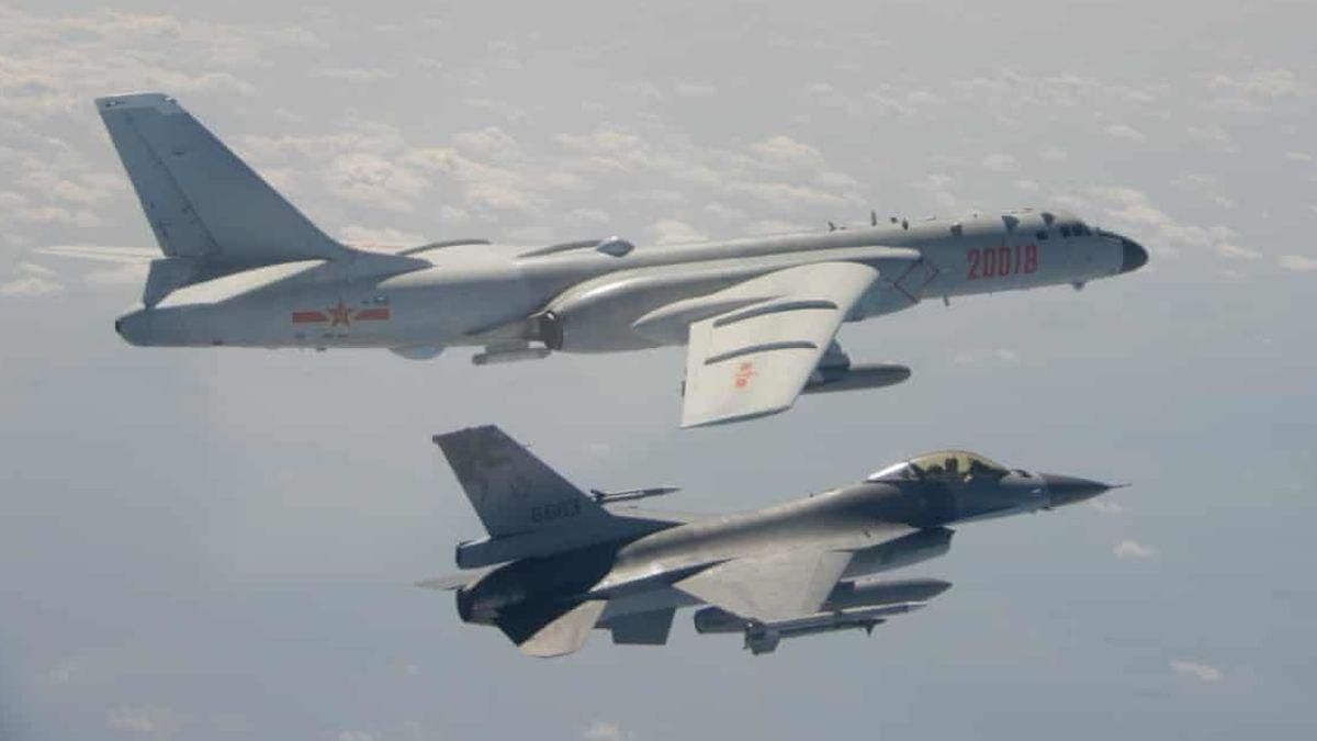 У повітряний простір Тайваню знову увійшли 29 літаків ВПС Китаю