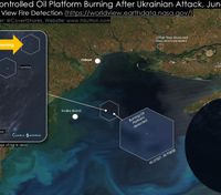Появились спутниковые фото пожара на "вышке Бойко" в Черном море