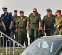 Кремль может "чистить" высших офицеров за провал в войне, под угрозой Дворников и Сердюков, – ISW
