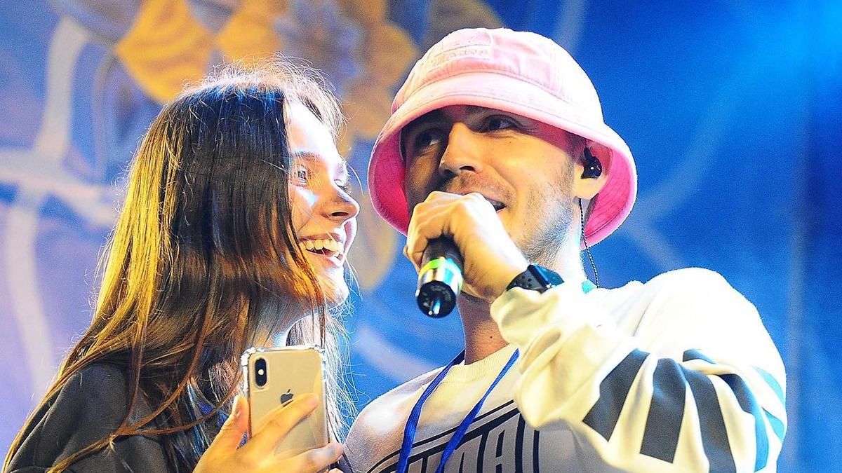 Його не впізнають без панами, – дівчина лідера Kalush Orchestra поділилася деталями життя з ним