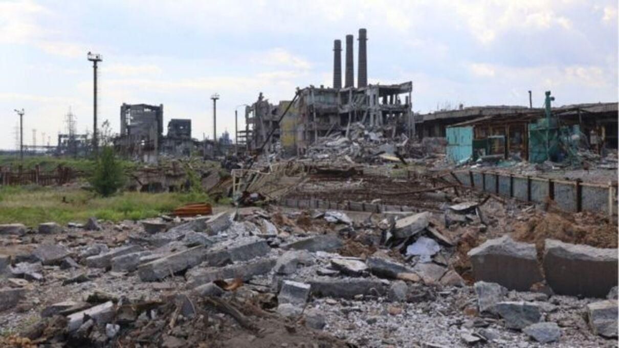 Вже не до курортних зон: росіяни надумали відновити роботу "Азовсталі" в Маріуполі Вже не до курортних зон: росіяни надумали відновити роботу "Азовсталі" в Маріуполі