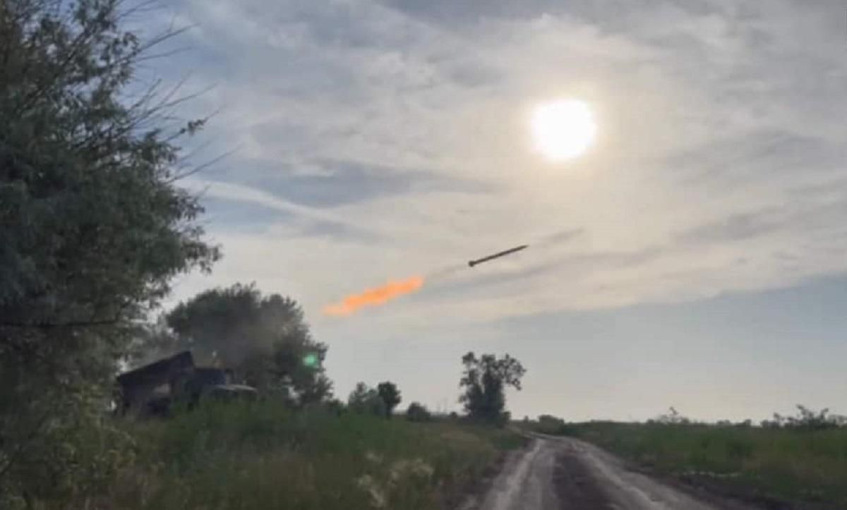 Як виглядає обстріляний Лисичанськ: унікальне відео з міста, яке росіяни поливають вогнем Як виглядає обстріляний Лисичанськ: унікальне відео з міста, яке росіяни поливають вогнем