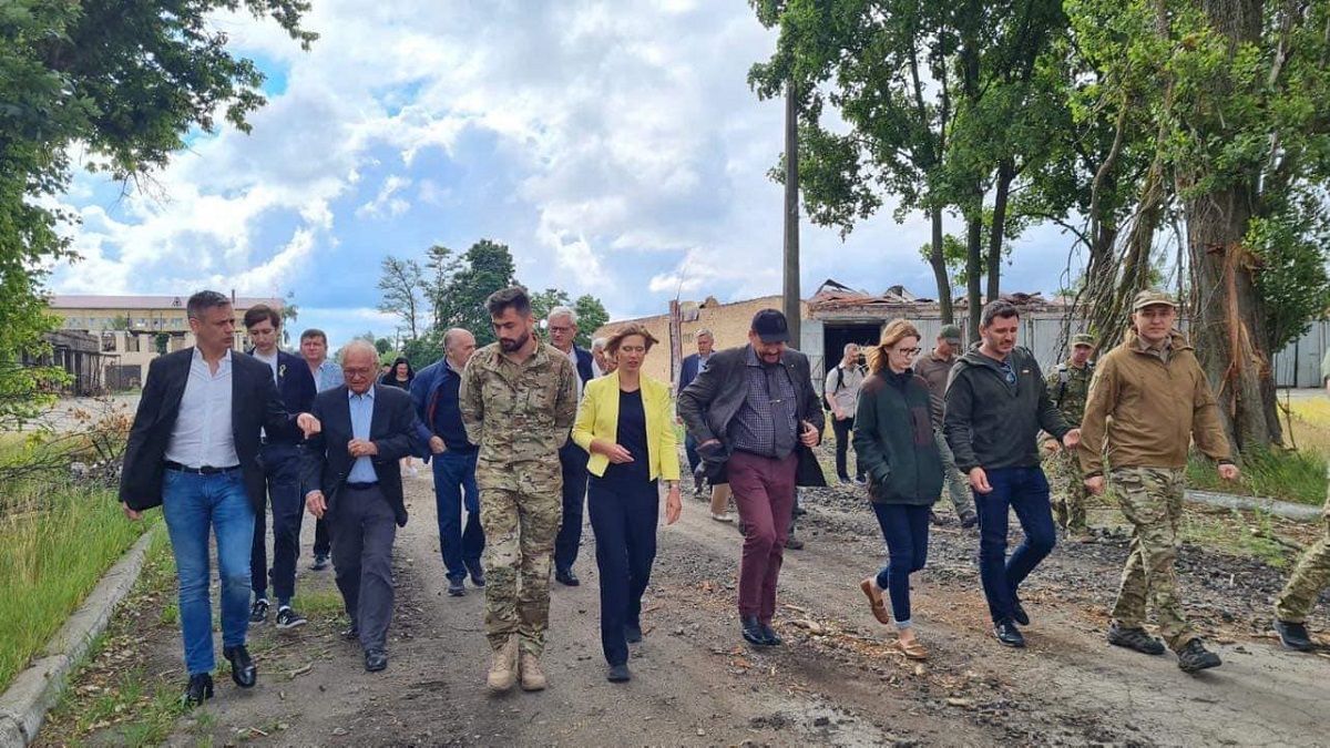 Члены наблюдательного совета YES приехали в Украину, чтобы продемонстрировать солидарность во время войны