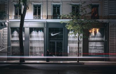 Nike собирается полностью уйти с российского рынка