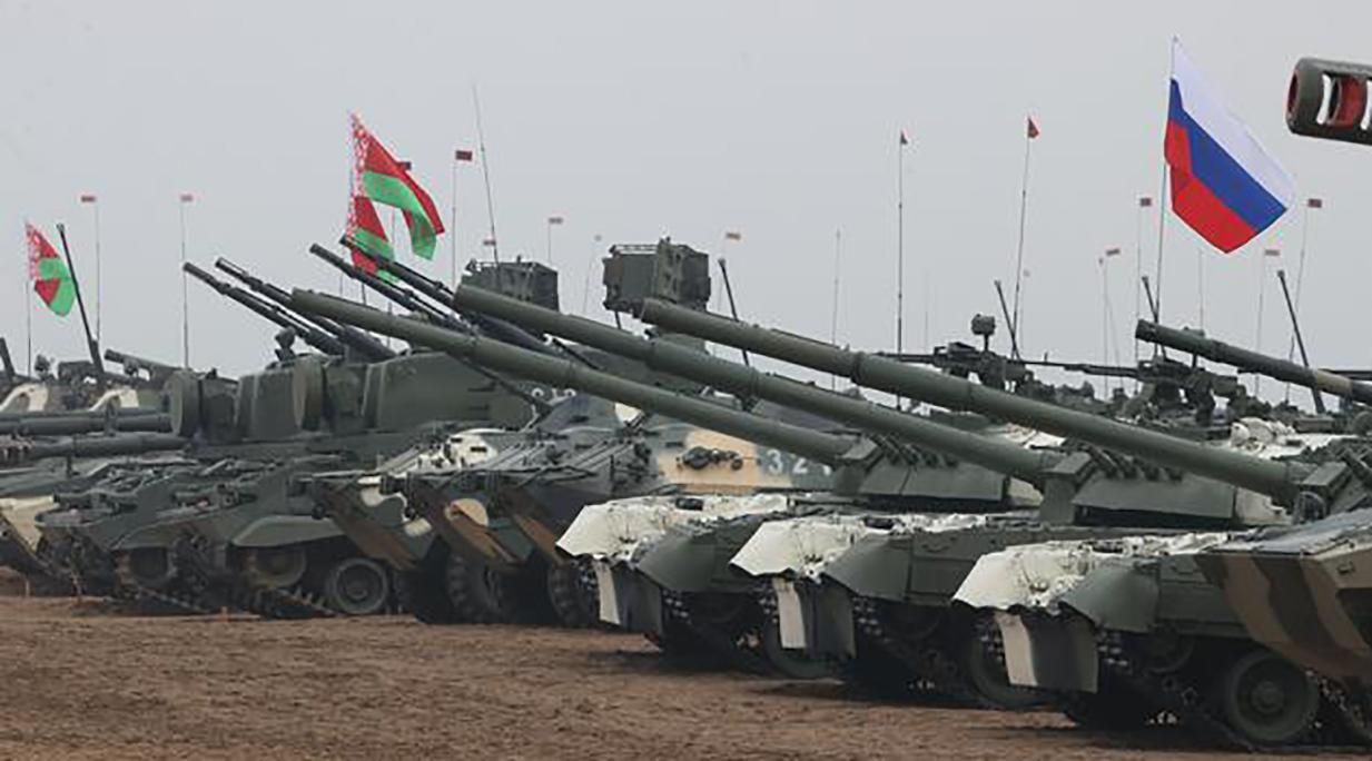 Буде предметом обговорення, – Ковалевський припустив, чи віддасть Білорусь зброю й техніку Росії Буде предметом обговорення, – Ковалевський припустив, чи віддасть Білорусь зброю й техніку Росії