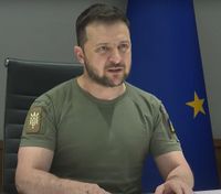 Вірю, прапор ЄС буде у кожному місті України, яке ще маємо звільнити від окупантів, – Зеленський