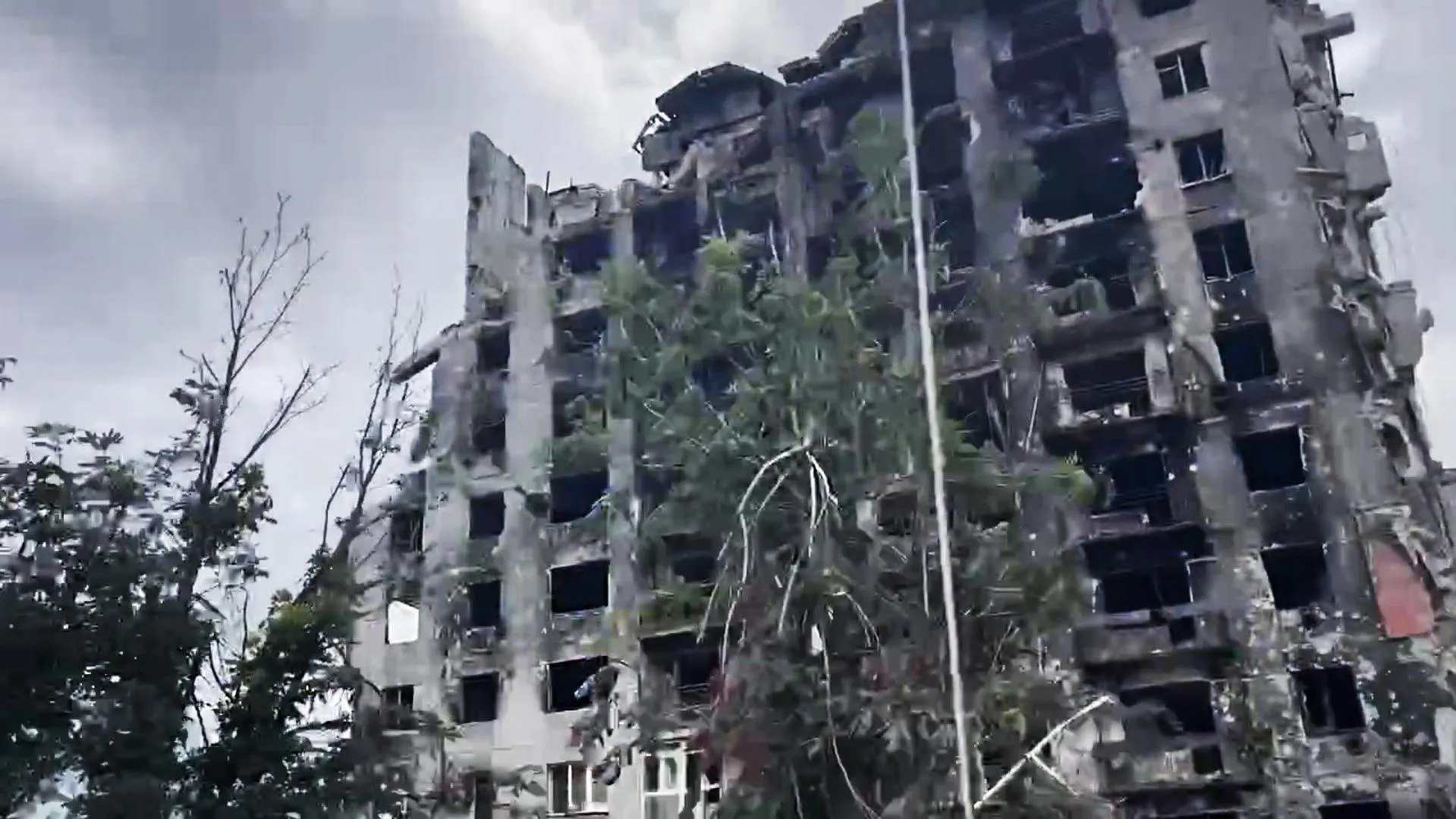 В Попасной больше не осталось ни одного уцелевшего дома В Попасной больше не осталось ни одного уцелевшего дома