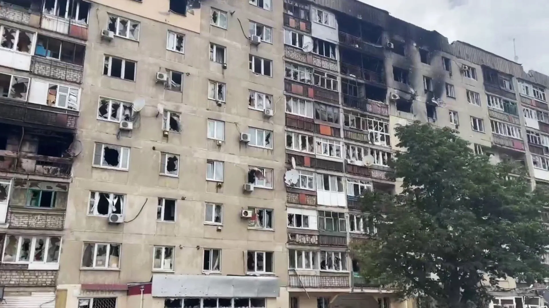 В Попасной больше не осталось ни одного уцелевшего дома В Попасной больше не осталось ни одного уцелевшего дома