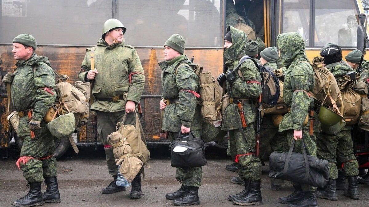 Чому Росія залучає у війну проти України пілотів-вагнерівців