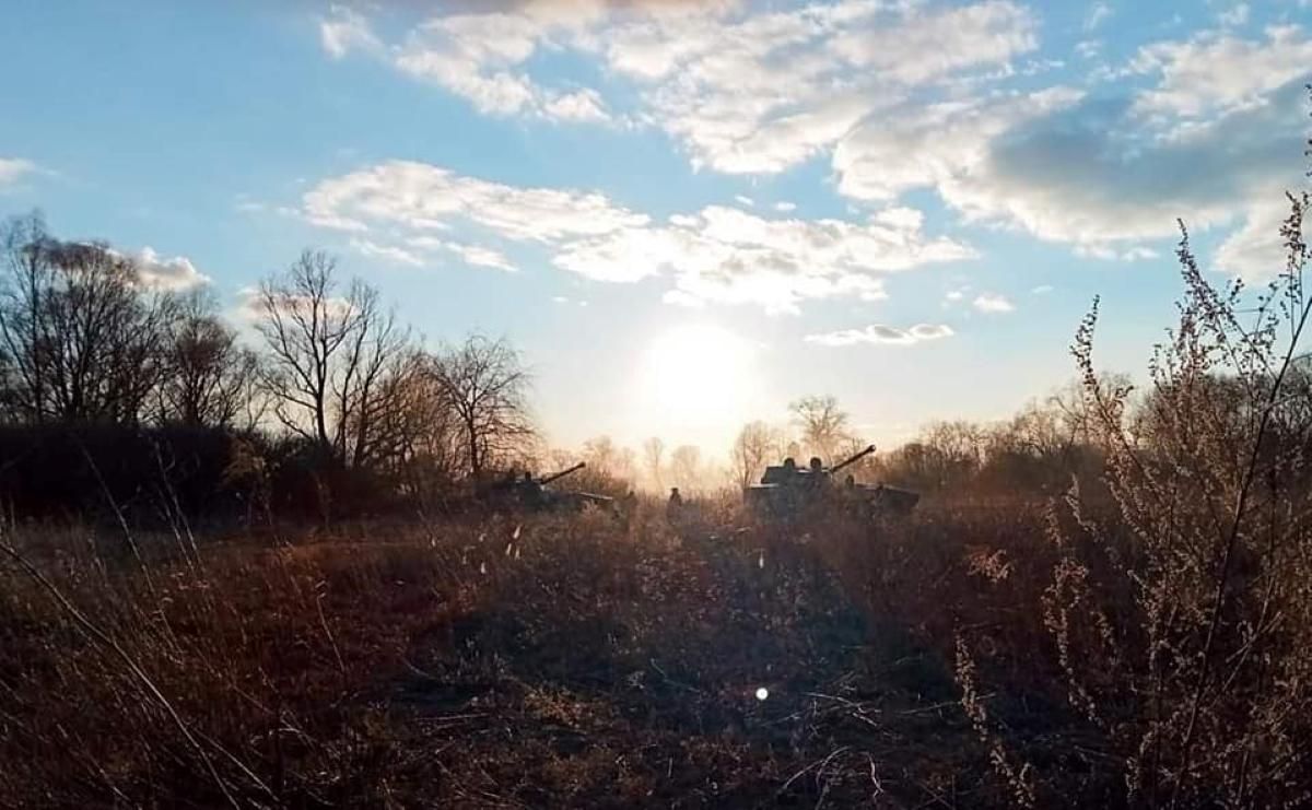 Оккупанты пытались атаковать украинские позиции вблизи границы с Россией – штурм был подавлен Оккупанты пытались атаковать украинские позиции вблизи границы с Россией – штурм был подавлен