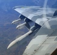 Повітряні сили знищили 8 ворожих БМП і склад боєприпасів