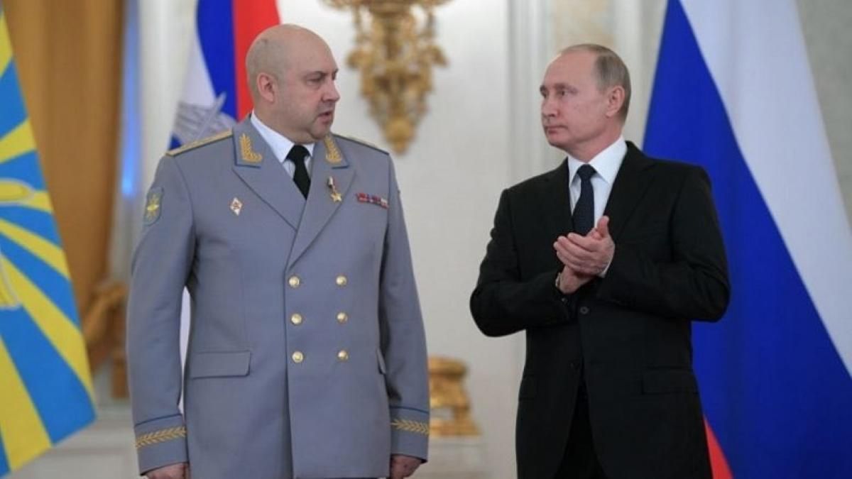 Давил гусеницами людей в Москве: войной против Украины будет руководить очередной российский "мясник" Давил гусеницами людей в Москве: войной против Украины будет руководить очередной российский "мясник"