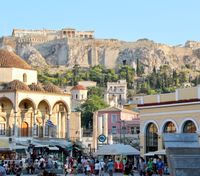 Греция остановила прием документов на визы для россиян