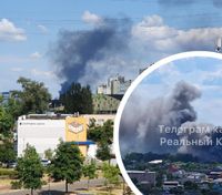 У Києві спалахнула масштабна пожежа на СТО: чути вибухи