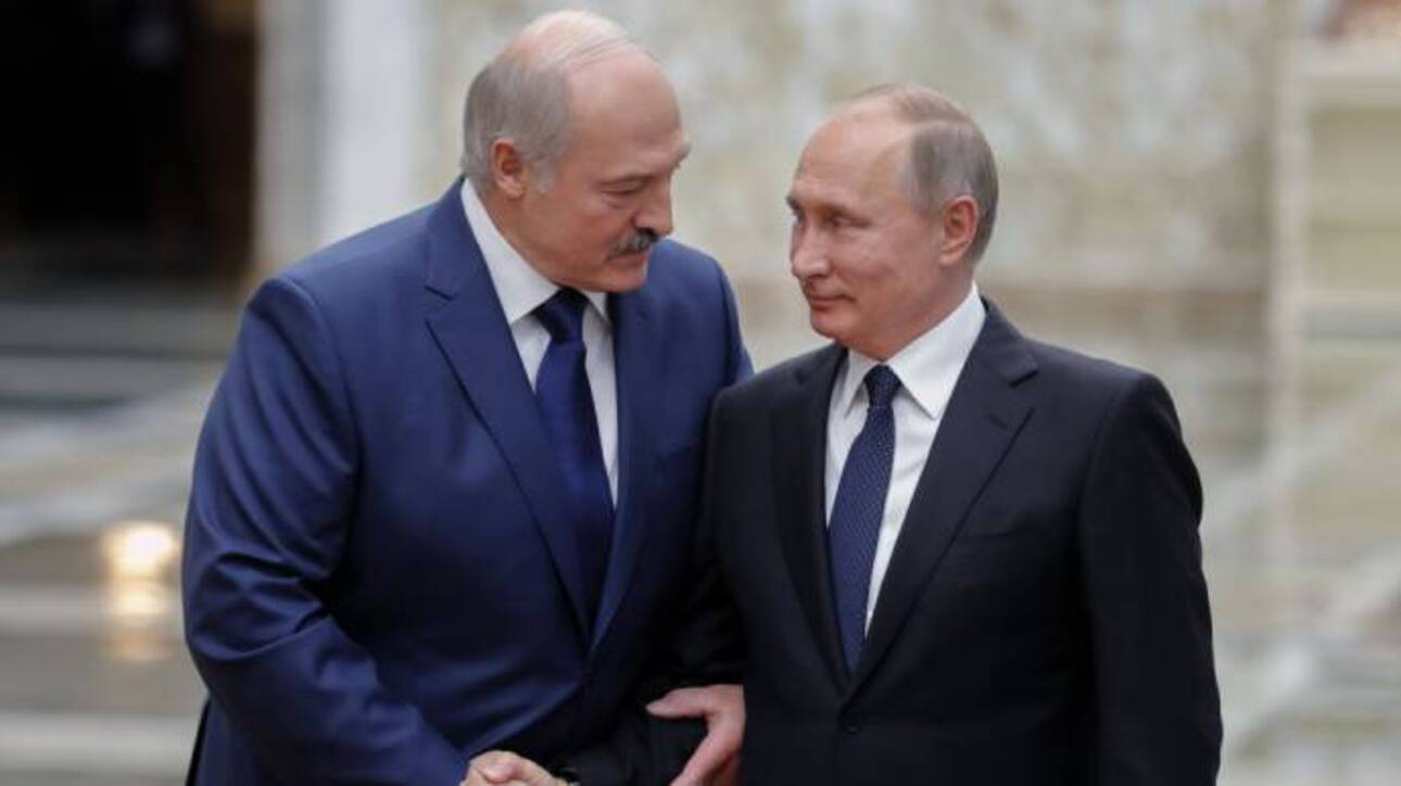 Лукашенко поскаржився Путіну на авіацію НАТО та вимагає дзеркальних заходів