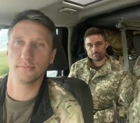 Тенісисти Стаховський та Долгополов привезли на передову допомогу українським військовим