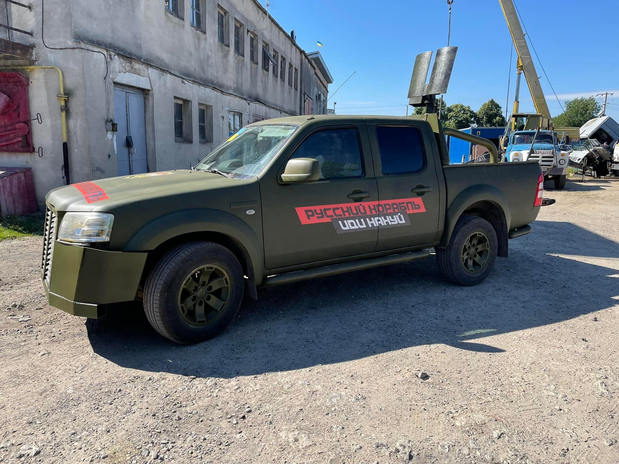 На фронті вже 70 "Бандеромобілів": волонтер сказав, яких авто найбільше потребують ЗСУ На фронті вже 70 "Бандеромобілів": волонтер сказав, яких авто найбільше потребують ЗСУ