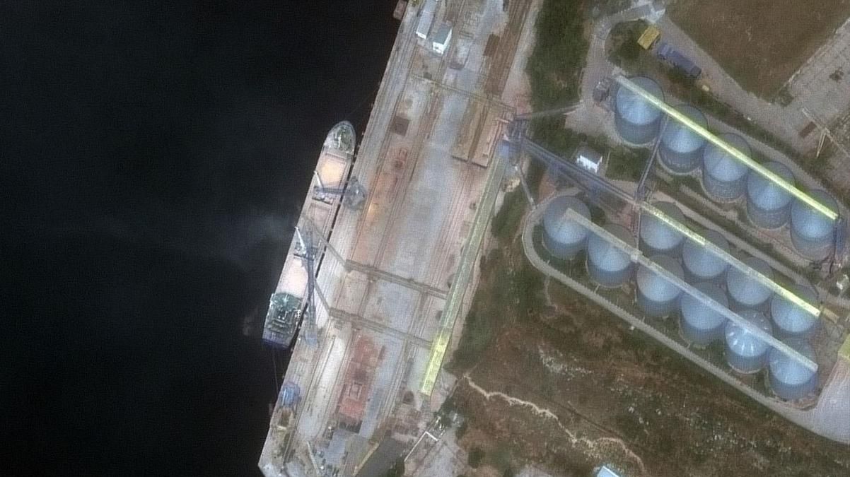 Из-за фактической кражи зерна: в Херсонской области прекратили работу более 60% сельхозпредприятий Из-за фактической кражи зерна: в Херсонской области прекратили работу более 60% сельхозпредприятий