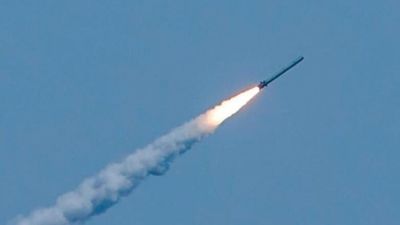 Відповідь проста, – у Повітряних силах пояснили, чому Росія гатить ракетами типу X