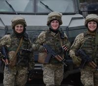 В РНБО спростували фейки про призов на службу жінок України