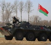 Білоруські війська біля Гомеля проводять військові збори: перевіряють бойову готовність