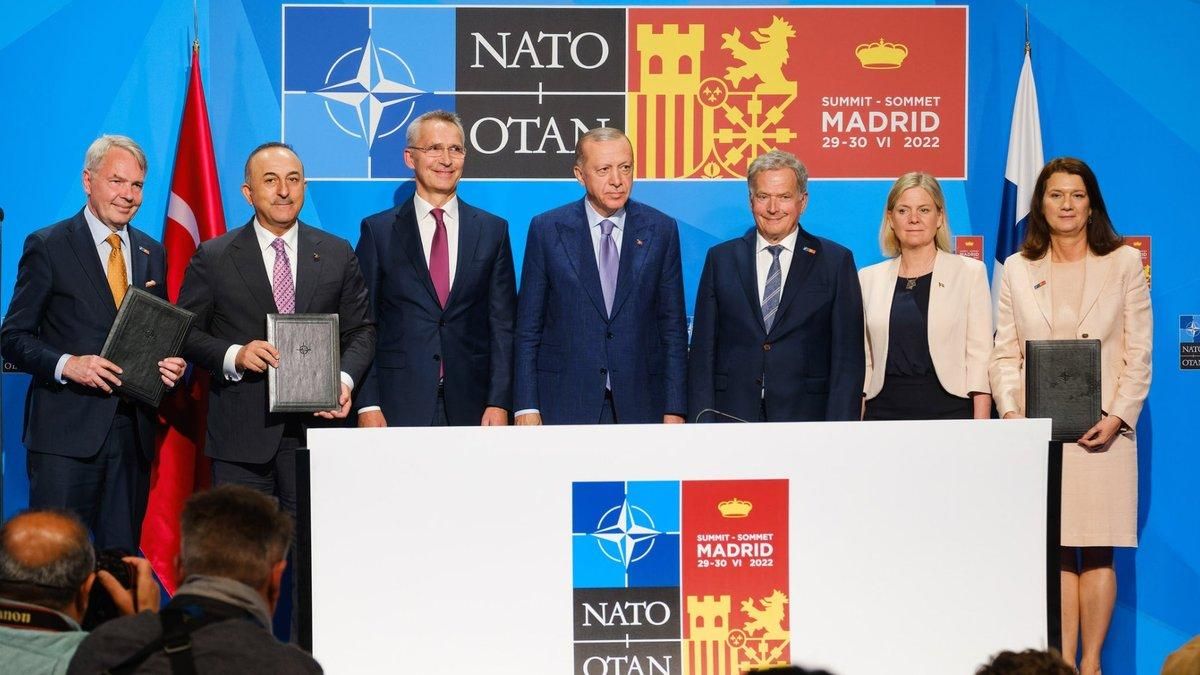 Розглядають сценарії, – Чернєв пояснив наслідки визнання Росії загрозою НАТО Розглядають сценарії, – Чернєв пояснив наслідки визнання Росії загрозою НАТО