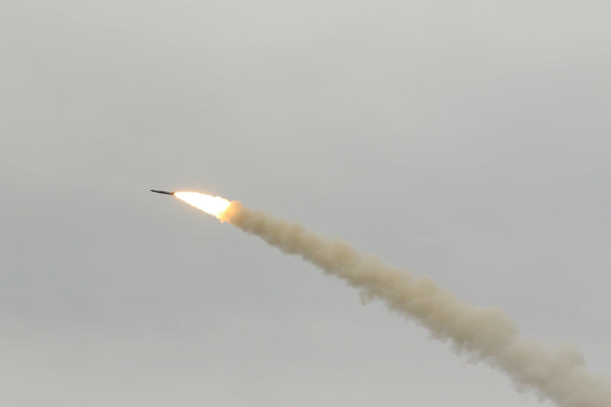 Ракетні обстріли росіян