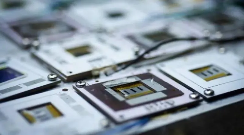 Перовскітні елементи Перовскітні елементи