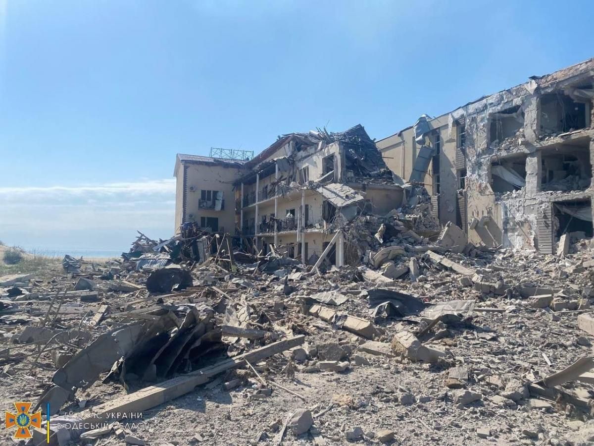 Ракетний удар по Сергіївці, Одеська область – коментар Сергія Братчука Ракетний удар по Сергіївці, Одеська область – коментар Сергія Братчука