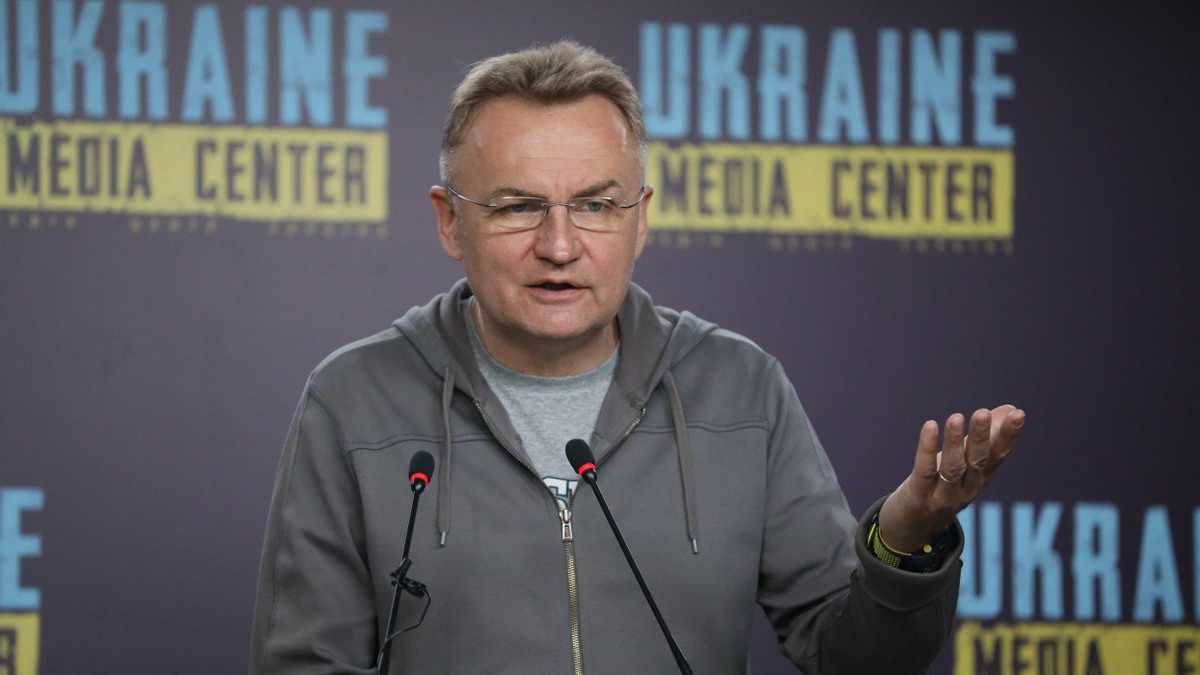 Львів має бути готовий – Садовий про можливу загрозу з Білорусі Львів має бути готовий – Садовий про можливу загрозу з Білорусі