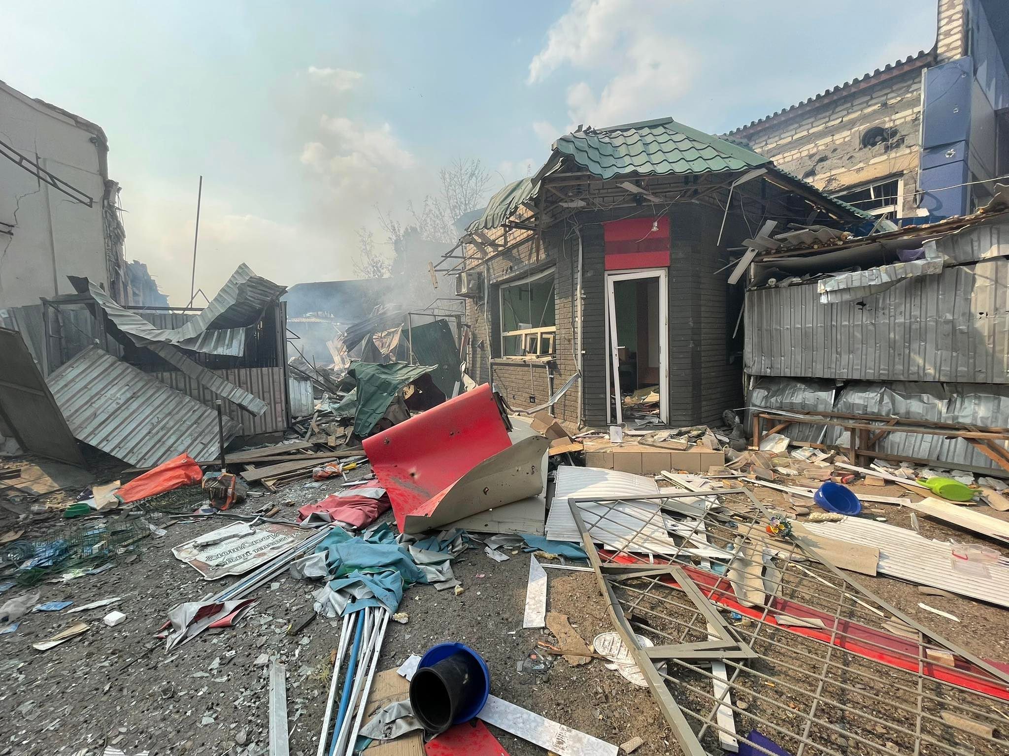 Последствия обстрела Славянска Последствия обстрела Славянска