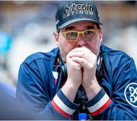 Хочет стать лучшим покеристом в истории: Фил Хельмут мог выиграть рекордный браслет WSOP