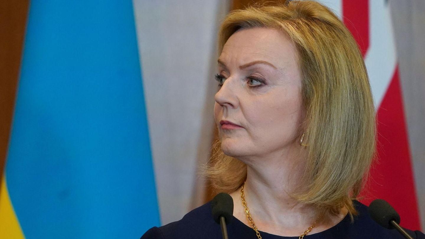 Лиз Трасс Лиз Трасс