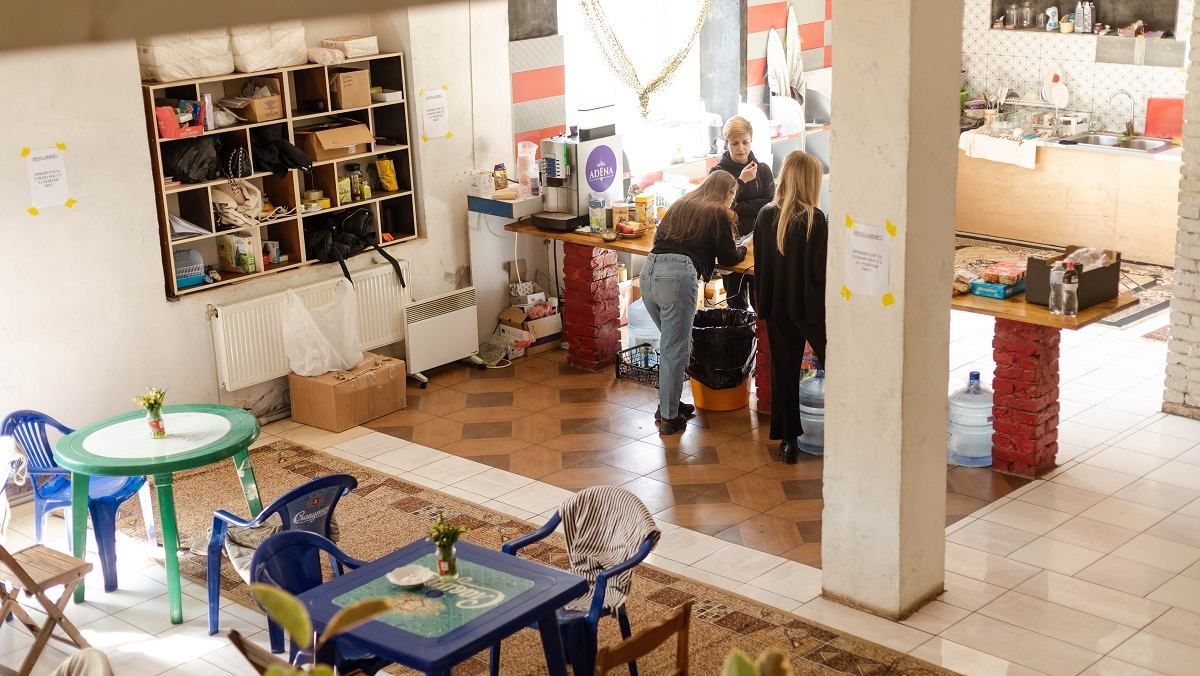 "Фундація Течія" профінансувала шелтер для переселенців у Чернівцях "Фундація Течія" профінансувала шелтер для переселенців у Чернівцях