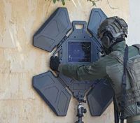 Израильская компания разработала прибор для отслеживания людей через стены