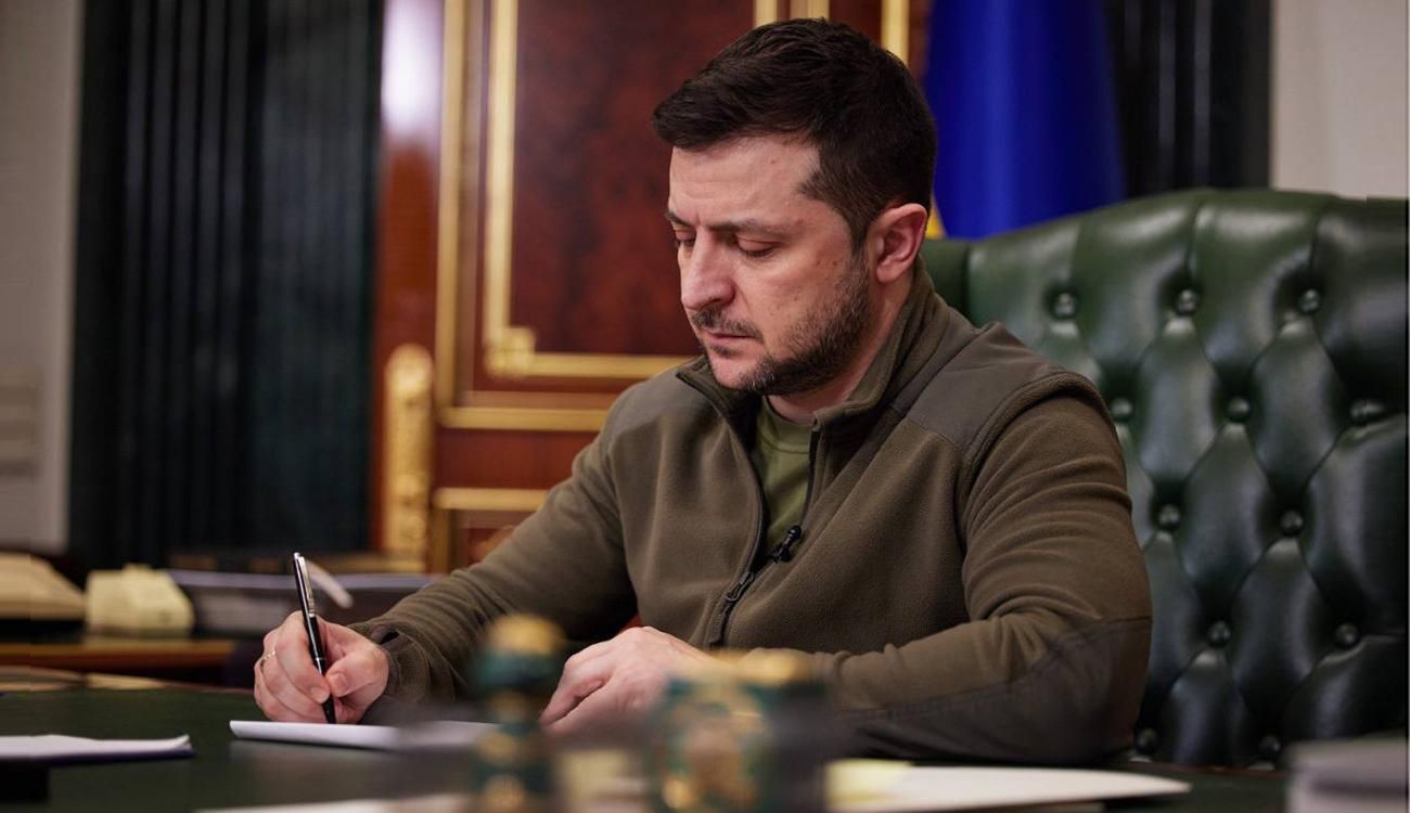 Указ Зеленського про утворення 14 місцевих військових адміністрацій у Донецькій області