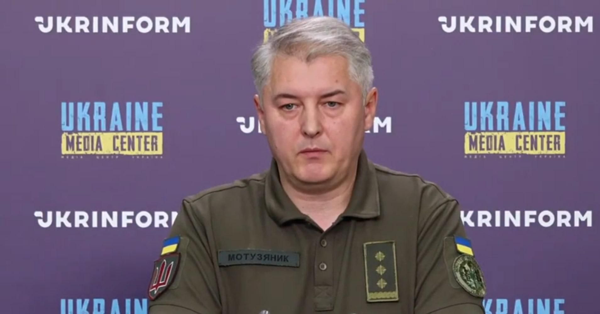 Как будет действовать ограничение на передвижение для военнообязанных – детали Минобороны - 24 Канал Как будет действовать ограничение на передвижение для военнообязанных – детали Минобороны - 24 Канал