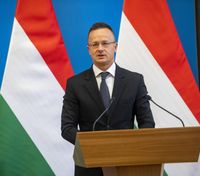 "Чтобы Россия не обстреливала Закарпатье": Венгрия нашла оправдание отказу от поставок оружия