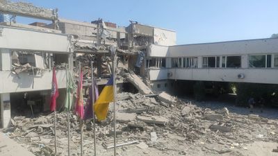 Остались только руины: жуткие кадры уничтоженного высшего учебного заведения в Харькове