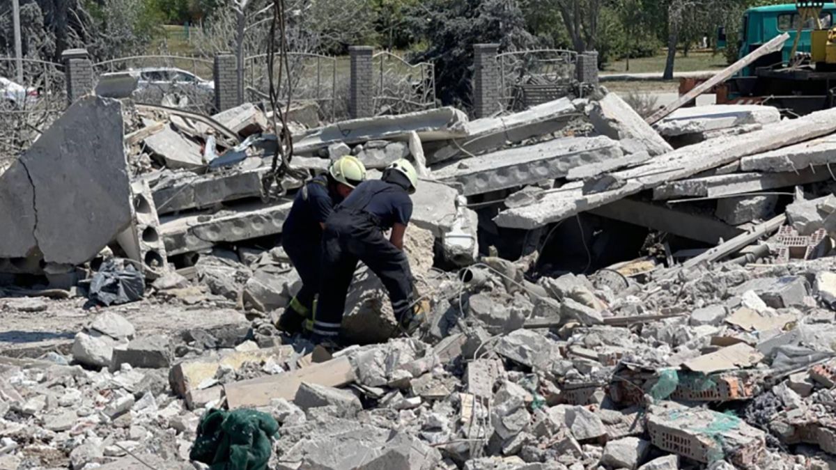 Удар по базі відпочинку в Сергіївці на Одещині – з'явилося відео Удар по базі відпочинку в Сергіївці на Одещині – з'явилося відео