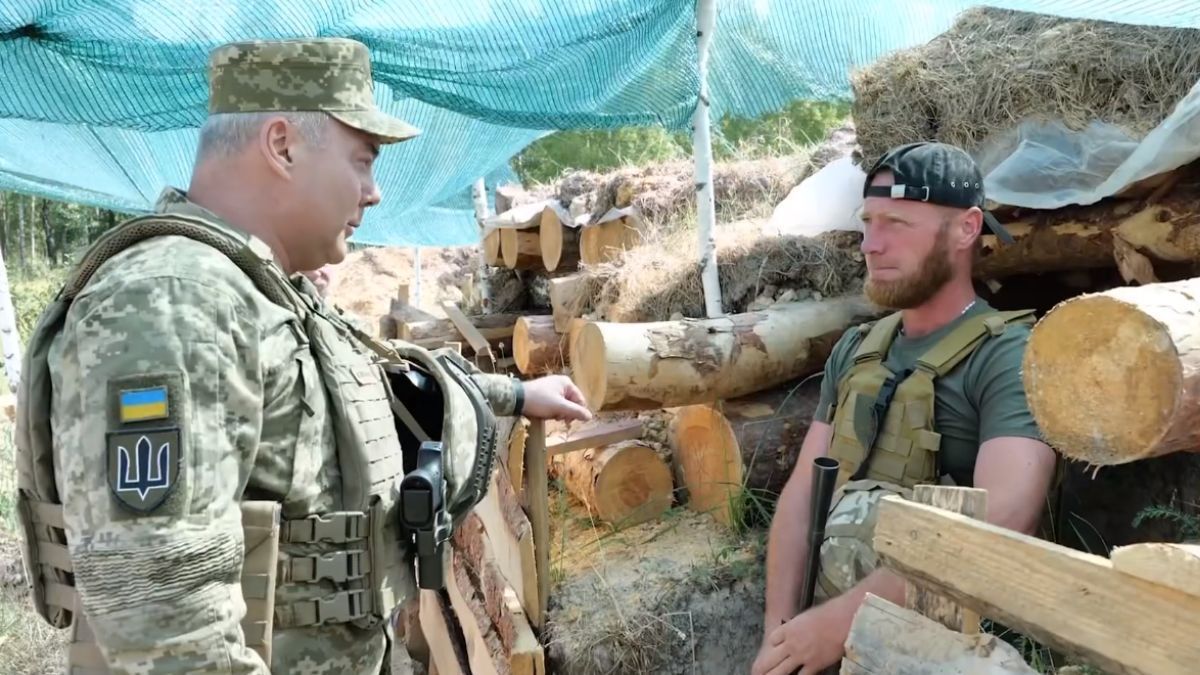 Угроза повторного наступления из белорусов - Наев проверил позиции ВСУ на Севере - видео 24 Канал Угроза повторного наступления из белорусов - Наев проверил позиции ВСУ на Севере - видео 24 Канал