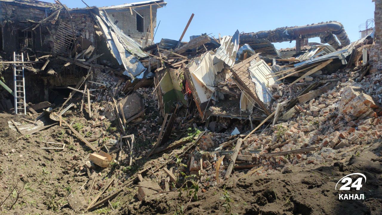 Все разбито вдребезги: эксклюзивные кадры ужасных разрушений после удара по центру Харькова