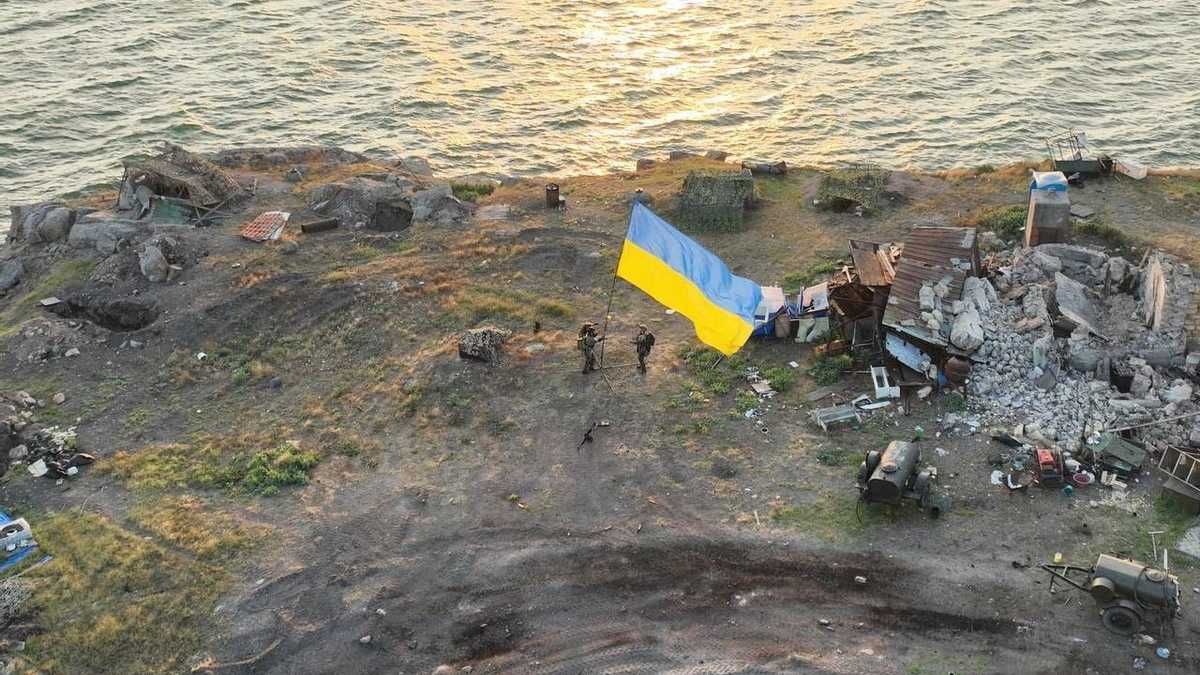 Українські воїни провели героїчну операцію для звільнення Зміїного