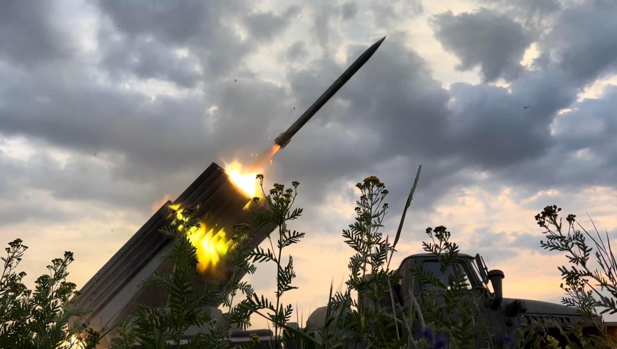 Окупанти знають, що на війні в Україні їм буде несолодко Окупанти знають, що на війні в Україні їм буде несолодко