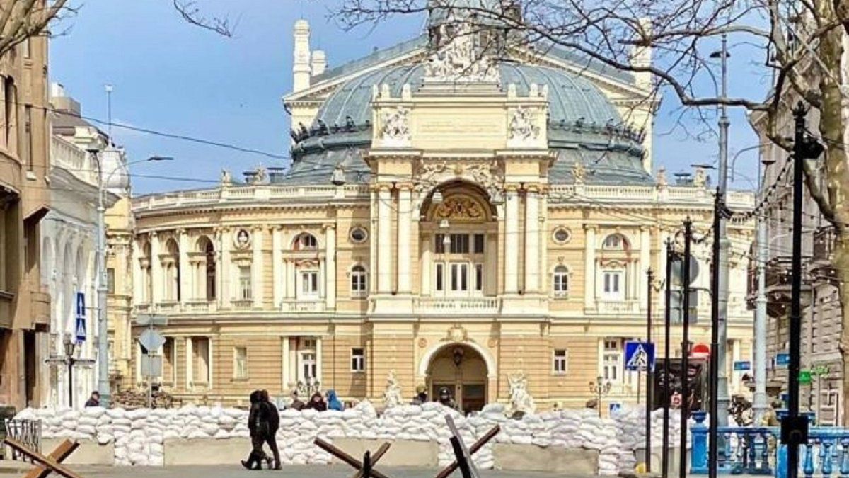 В Одесі лунають вибухи – тривоги не було В Одесі лунають вибухи – тривоги не було