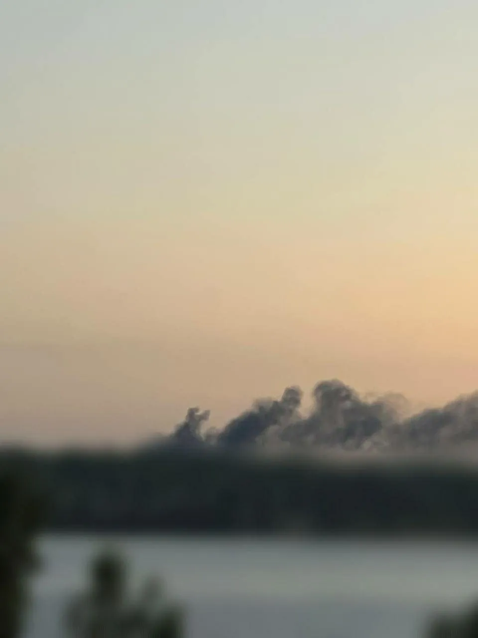 У Миколаєві посеред ночі чутно вибухи: в місті та області тривога У Миколаєві посеред ночі чутно вибухи: в місті та області тривога