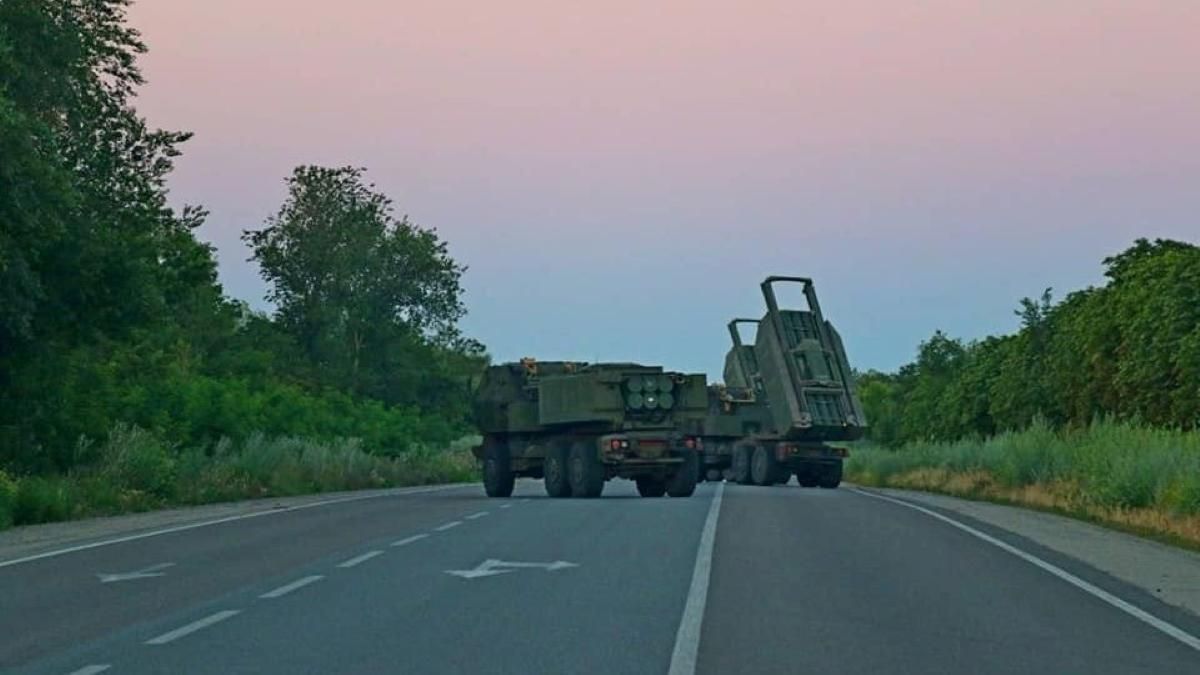 Ракетный удар по оккупантам в Шахтерске из HIMARS