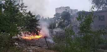 Окупанти поцілили у багатоквартирні будинки у Торецькому: моторошні фото